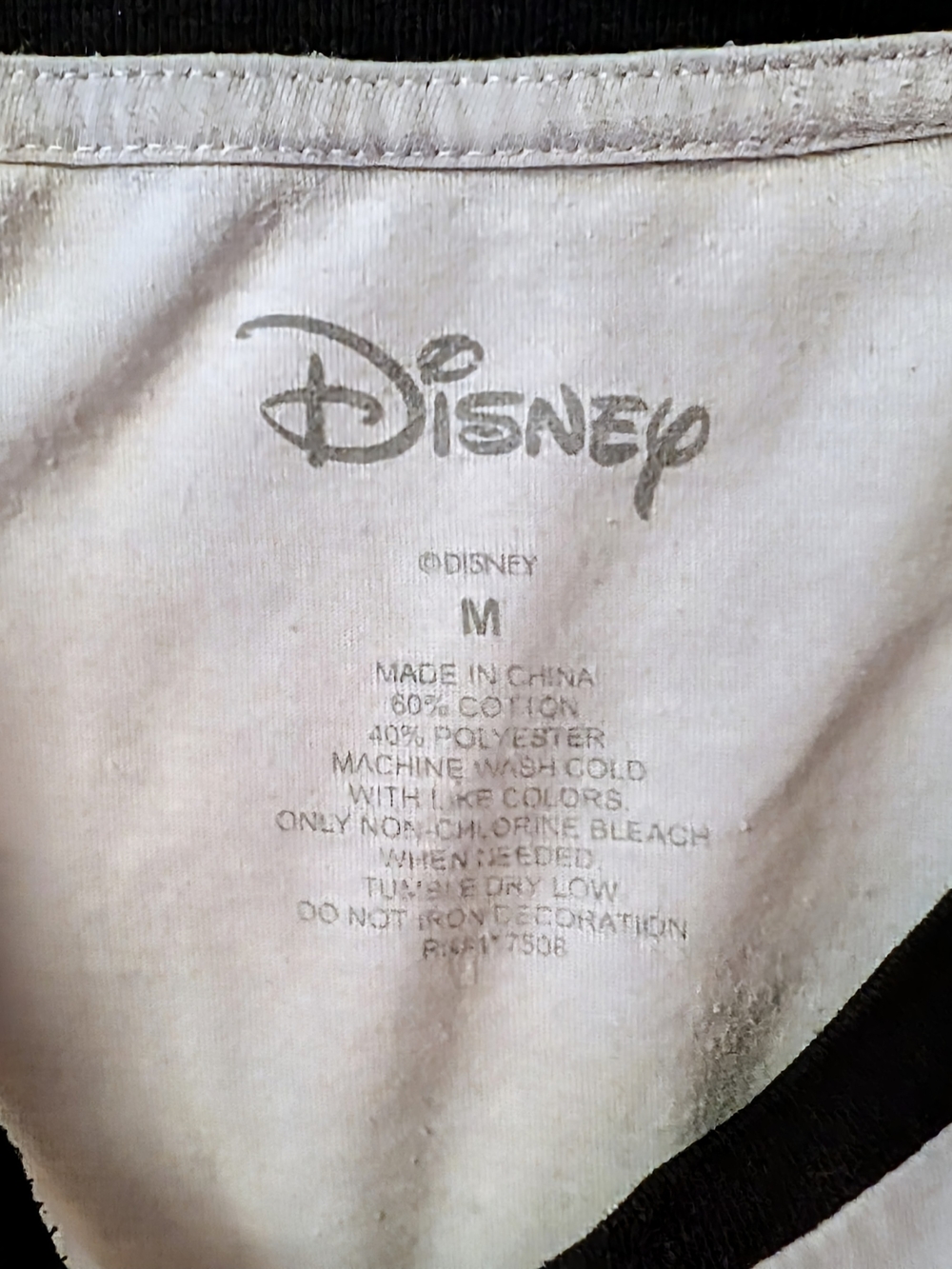 Vintage Unisex Disney White &Black Short Sleeve Mickey Graphic Tee Size M (Mens) - Picture 6 of 8